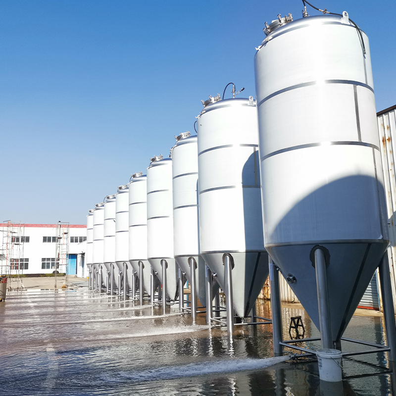 Vertical Outdoor Silo for Liquid Sugar & Edible Oils 
